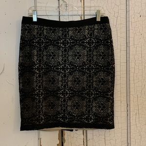 The Limited black lace skirt Size 10